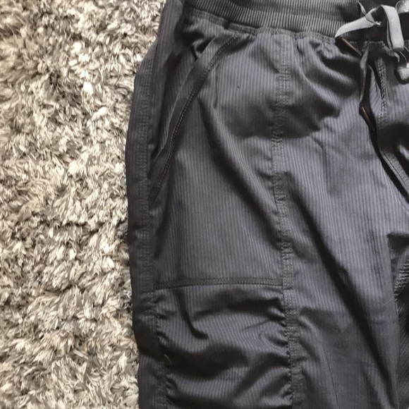 Kyodan cropped ruched pants  S - Picture 4 of 5